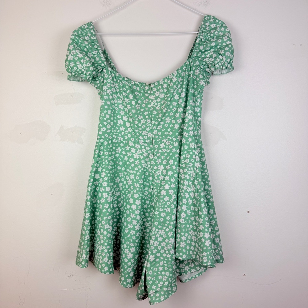 Princess Polly Floral Puff Sleeve Mini Romper 
Cottagecore Picnic Fairycore - Picture 4 of 8